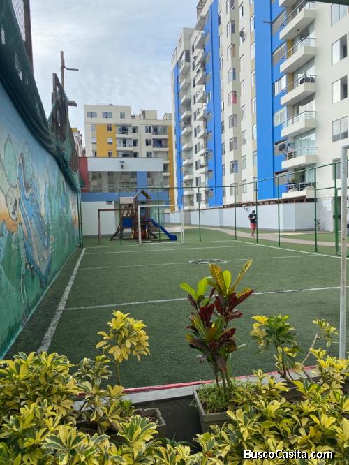 VENTA LINDO DEPARATAMENTO REMODELADO - CONDOMINIO C/ PISCINA AV. BRASIL