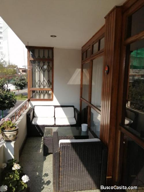 DEPARTAMENTO CON BALCONEES EN REDUCTO MIRAFLORES