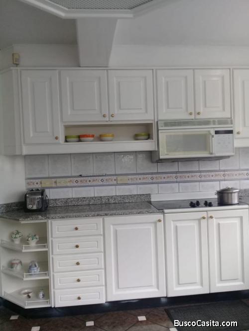 Alquiler de departamento en Breña , Av. Arica 