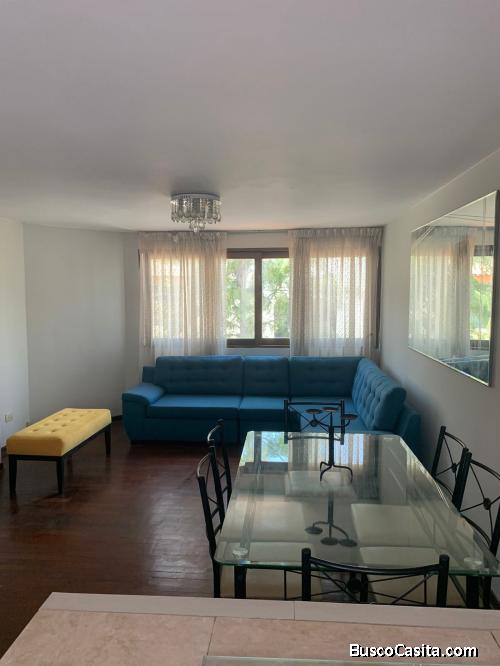 VENDO DEPARTAMENTO EN MUY BUENA UBICACION EN SAN BORJA
