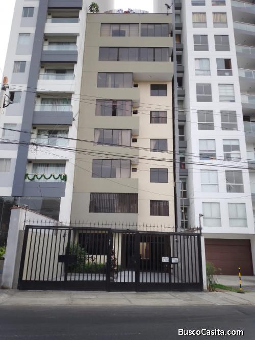 SE ALQUILA DEPARTAMENTO DE 87 m2 CON SU COCHERA DE 15 m2