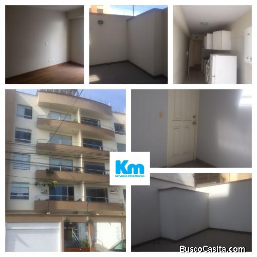 CLIENTE  VENDE DPTO FRANCIA 3 MIRAFLORES 