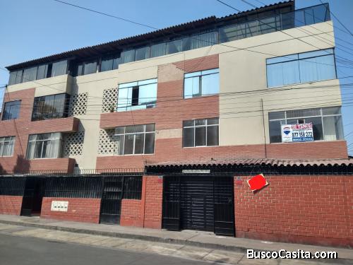 Vendo departamento cerca de la Univ. Católica