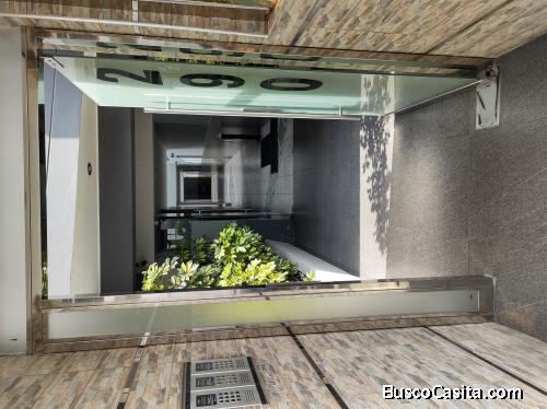 Alquilo Urb.La Calera 2 Dormitorios, 1 Estudio, 2 Baños