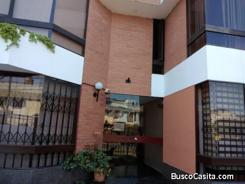Departamento en Monterrico Chico, Santiago de Surco 
