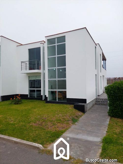 Casa de Playa en Venta en Condominio