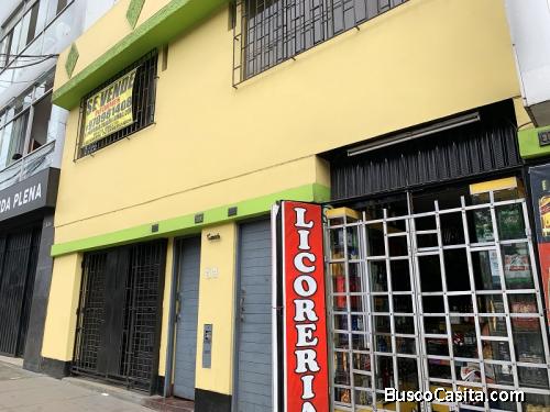 San Luis: Venta de Inmueble con 2 tiendas comerciales, 3 Oficinas y 1 Mini-Dpto, además de vivienda