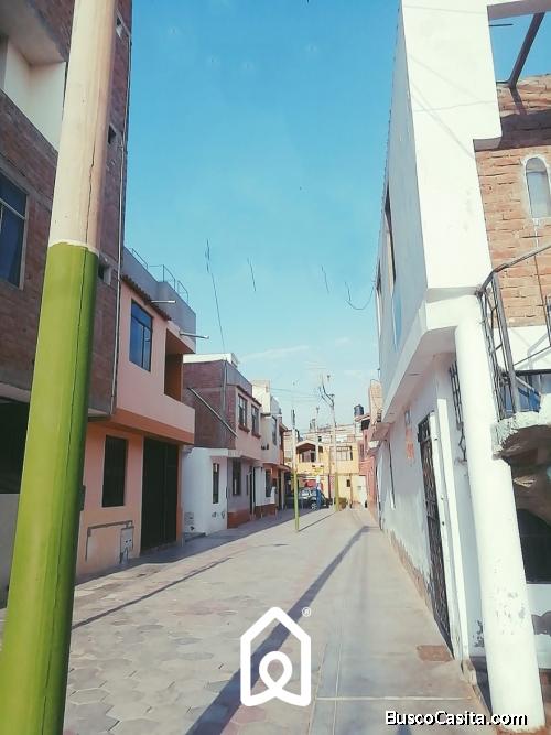 VENTA DE CASA COMO TERRENO EN CHICLAYO - URBANIZACION REMIGIO SILVA