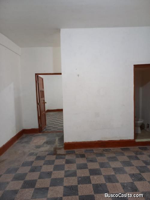 Minidepartamento en alquiler primer piso Breña