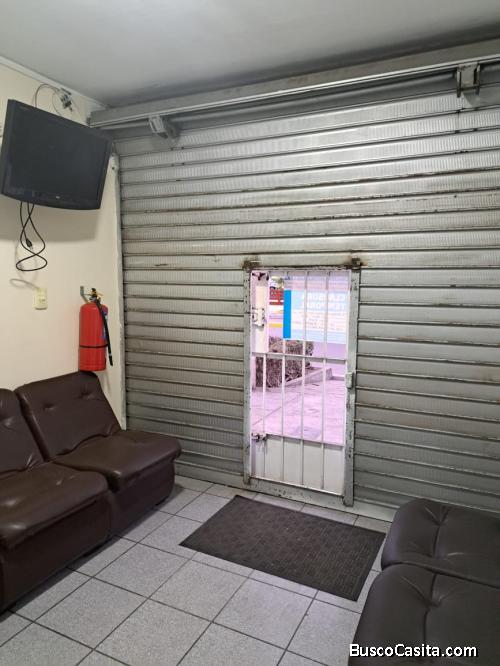 VENDO LOCAL COMERCIAL BUENA UBICACION