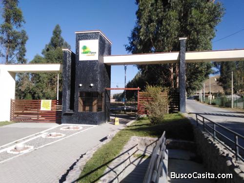 CASA EN ESTRENO EN LOS EUCALIPTOS DE LOS PORTALES