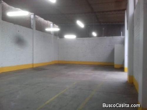 Alquilo Local Industrial en Interior, en San Martin de Porres