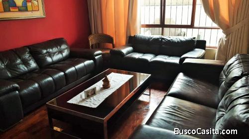 CASA EN VENTA CON ACABADOS DE LUJO - SURCO