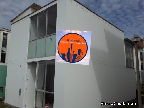 VENDO CASA 2 PISOS EN Condominio nuestra señora de la paz - via de evitamiento chiclayo - peru  