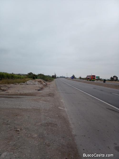 SE VENDE 8.5 HECTAREAS A ORILLA DE LA PANAMERICANA EN HUAURA HUACHO