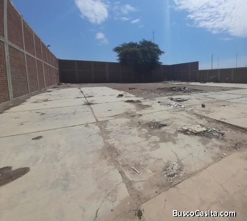 VENTA DE LOCAL COMERCIAL INDUSTRIAL EN PIURA 