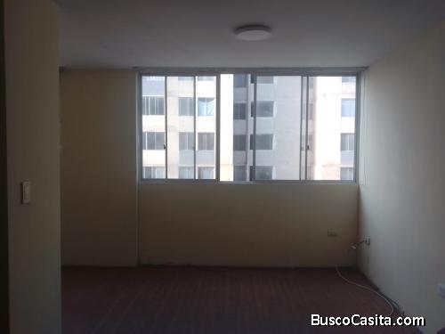 Se alquila lindo departamento 