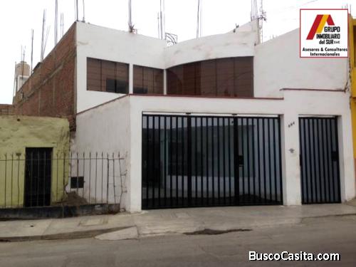 ● VENTA DE LOCAL COMERCIAL FRENTE A HOSPITAL ESSALUD CHINCHA, CHINCHA