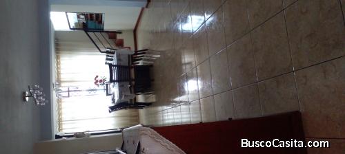 Venta casa con cochera-Surco