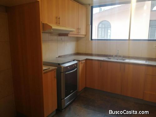 Alquiler de departamento en San Martin del Porres , Av. José Granda