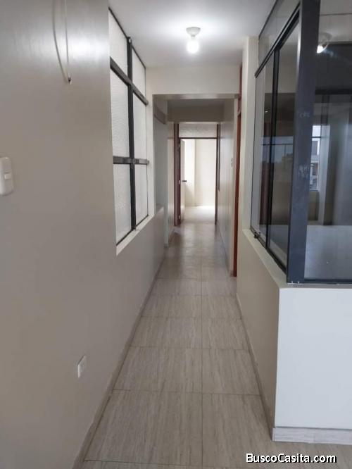 VENDO AMPLIO DPTO 4 PISO SIN ASCENSOR AV  BELAÚNDE CHICLAYO PERÚ