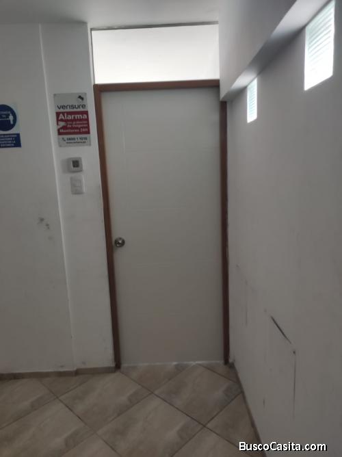 En venta departamento en el distrito de San Miguel
