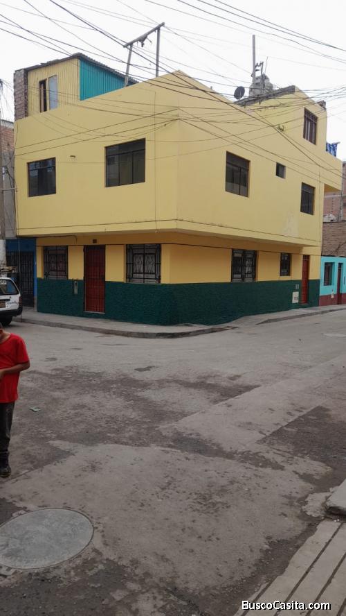 Casa de 3 pisos ex fundo marquez Callao
