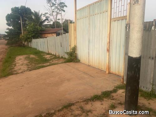 Terreno de 10x60 m2, Jirón Lobo Caño, Yarinacocha, Ucayali.