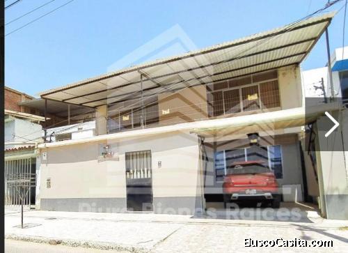 Alquilo casa amplia de 2 pisos para familia o empresa