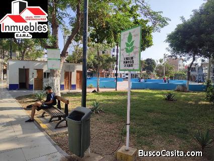 SE VENDE CASA EN URB . LA NORIA 