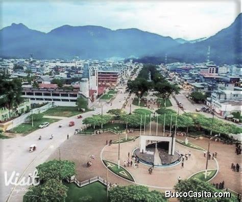 Se vende Local Comercial de 3 pisos en Avenida Principal - Huacho, Lima
