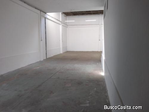 VENDO LOCAL COMERCIAL 3 PISOS - SAN JUAN DE MIRAFLORES - ZONA - A