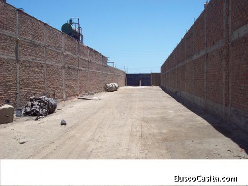 Terreno cercado en zona Industrial