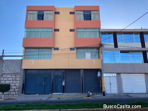 EDIFICIO HOTEL CON LOCAL COMERCIAL EN PEDREGAL SUR 200m2 TOTALMENTE AMOBLADO $218000 DOLARES