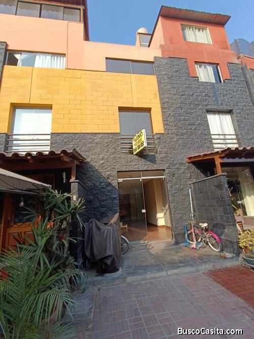 VENTA DE CHALET EN ATE , Urb PUERTA DE HIERRO