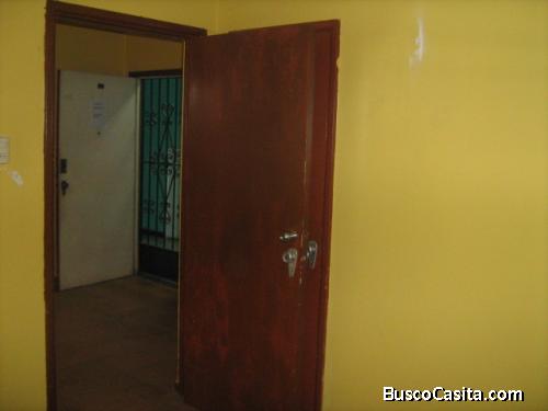 SE ALQUILA DEPARTAMENTO CENTRO DE LIMA