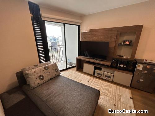 Departamento ubicado en San Isidro (Av. Arequipa) de 50m2. Edificio con full prestaciones