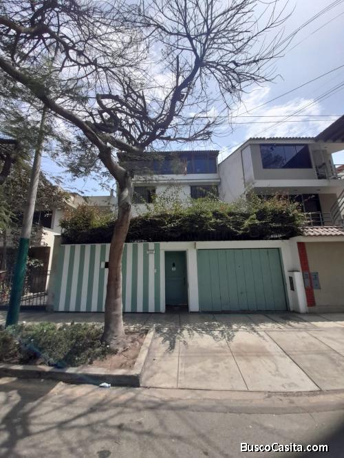 ALQUILER DE CASA PARA OFICINA PUERTA CERRADA SURCO 