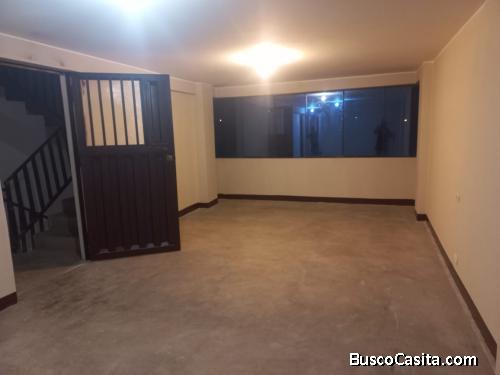 Alquilo Departamento 120 m2 en Los Olivos