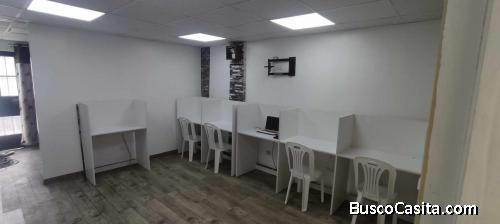 Home Office de 84 m2 ubicado en Los Olivos frente a un parque y a la espalda del Óvalo Huandoy.