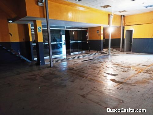 Venta de Local Comerciasl Av. La Marina