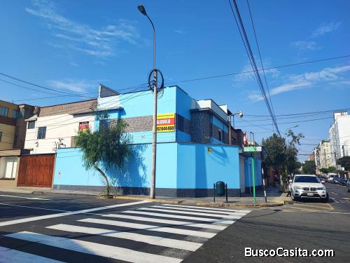 Alquiler Casa oficina de 2 pisos con excelente ubicación 957644460