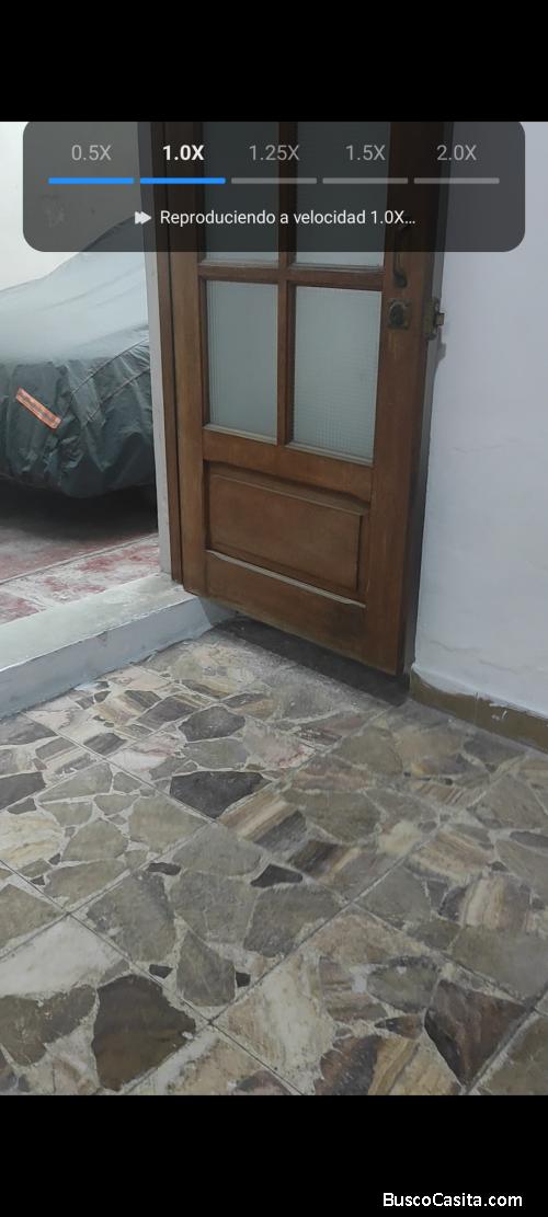 vendo departamento por viaje en primer piso