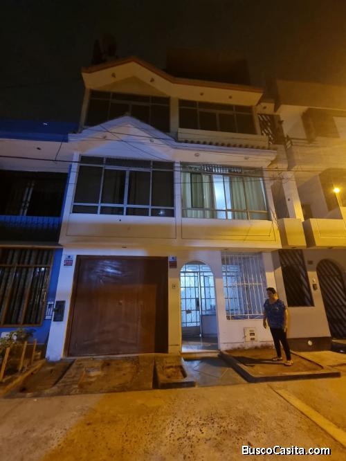 Amplia Casa en Venta