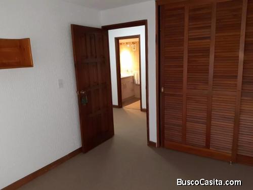 SE ALQUILA DEPARTAMENTO EN  la perla   haya de de la torre 