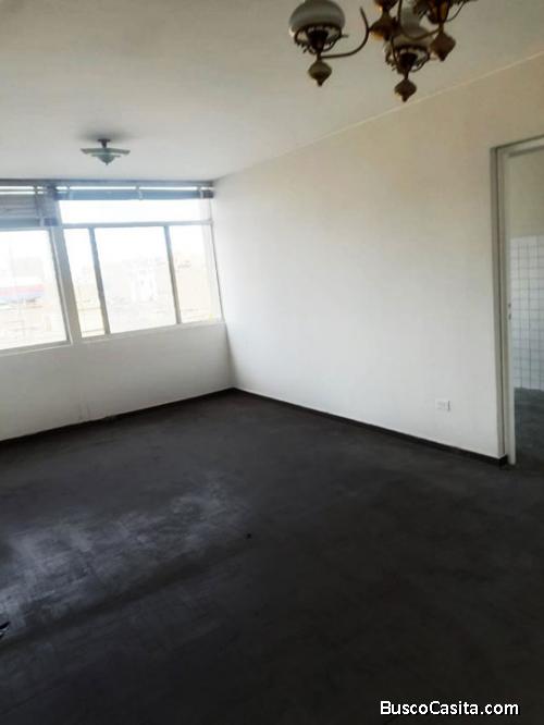 DEPARTAMENTO VIVENDA TALLER OFICINA AV. GRAU CERCADO DE LIMA