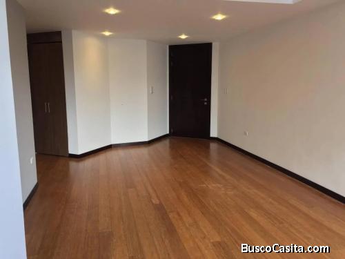 Alquiler   de departamento en  SURQUILLO  av la calera S 1300 SOLES 