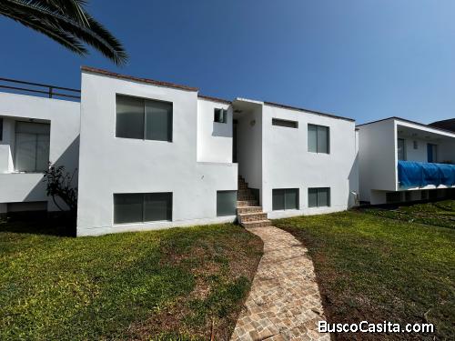 Vendo Casa de Playa Tres Islas