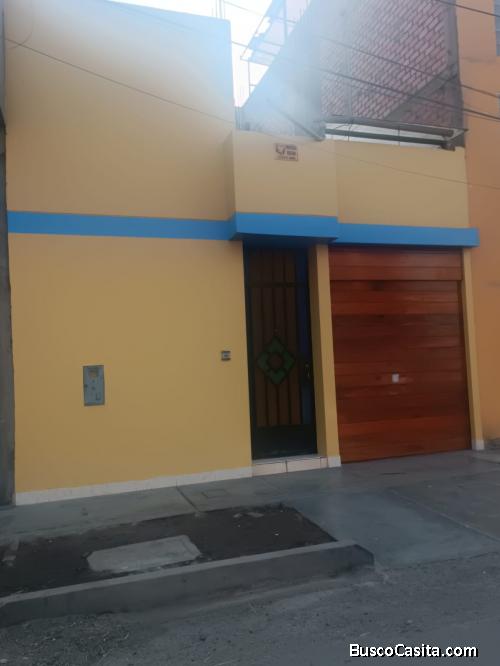 Venta de casa Urbanización Santa Rosita