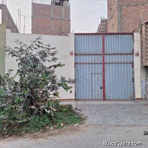 CASA EN SMP PARA NEGOCIO O ALMACEN AMPLIO